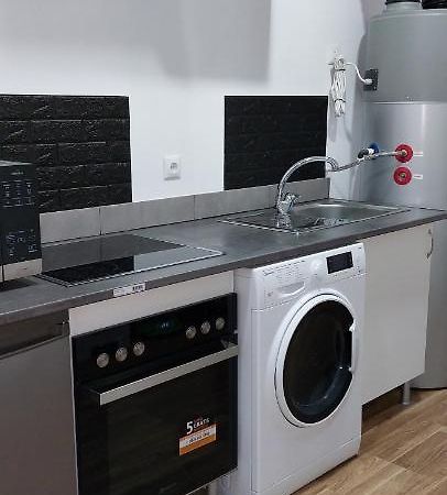 Lyesblb Aparthotel Валенсия Екстериор снимка